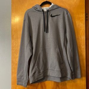 nike sweatshirt